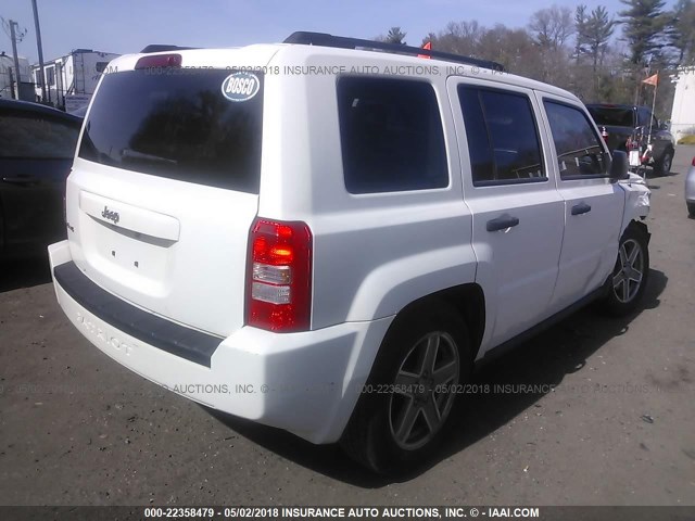 1J8FF28W67D356803 - 2007 JEEP PATRIOT SPORT WHITE photo 4