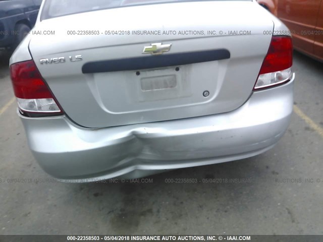 KL1TJ52624B265545 - 2004 CHEVROLET AVEO LS SILVER photo 6