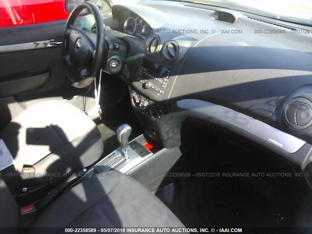 KL1TD5DE0AB123573 - 2010 CHEVROLET AVEO LS/LT 银色 照片 5