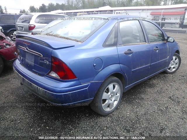 1FAHP38392W120545 - 2002 FORD FOCUS ZTS BLUE photo 4