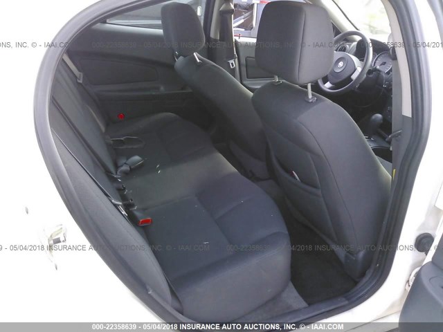 2G2WP522451343704 - 2005 PONTIAC GRAND PRIX WHITE photo 8