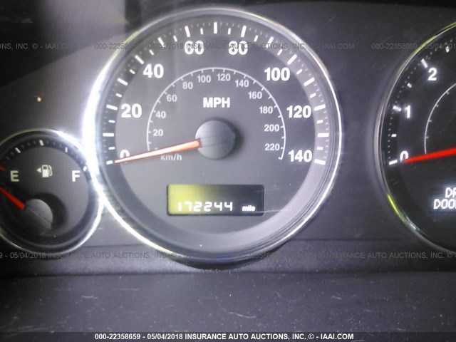 1J8HG48K48C124772 - 2008 JEEP COMMANDER SPORT თეთრი ფოტო 7