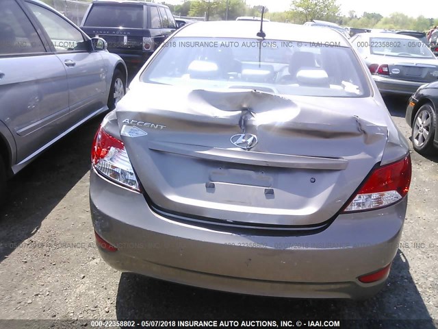 KMHCT4AEXCU059989 - 2012 HYUNDAI ACCENT GLS/GS GRAY photo 6