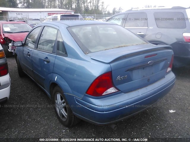 1FAFP34331W245603 - 2001 FORD FOCUS SE/SE SPORT BLUE photo 3