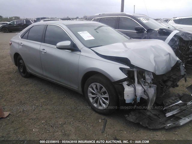 4T4BF1FK8GR550881 - 2016 TOYOTA CAMRY LE/XLE/SE/XSE SILVER photo 1