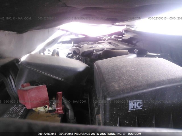 4T4BF1FK8GR550881 - 2016 TOYOTA CAMRY LE/XLE/SE/XSE SILVER photo 10