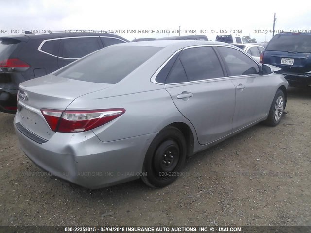 4T4BF1FK8GR550881 - 2016 TOYOTA CAMRY LE/XLE/SE/XSE SILVER photo 4