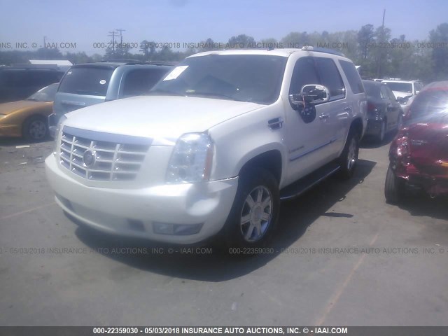 1GYFK63817R267852 - 2007 CADILLAC ESCALADE LUXURY WHITE photo 2