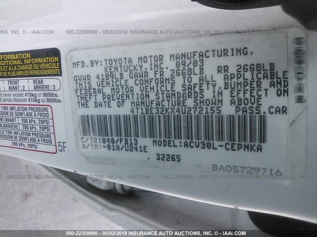 4T1BE32KX4U272155 - 2004 TOYOTA CAMRY LE/XLE/SE თეთრი ფოტო 9