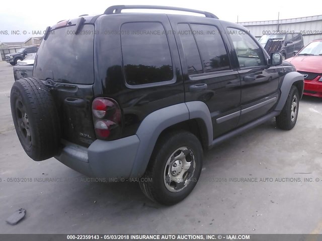 1J8GL48K75W580105 - 2005 JEEP LIBERTY SPORT 黑色 照片 4