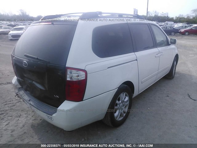 KNDMB233866037882 - 2006 KIA SEDONA EX/LX WHITE photo 4