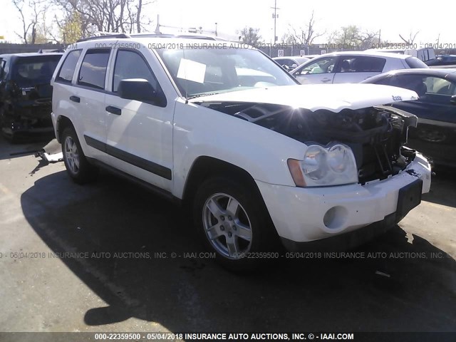 1J4HR48N96C255778 - 2006 JEEP GRAND CHEROKEE LAREDO/COLUMBIA/FREEDOM 白色 照片 1