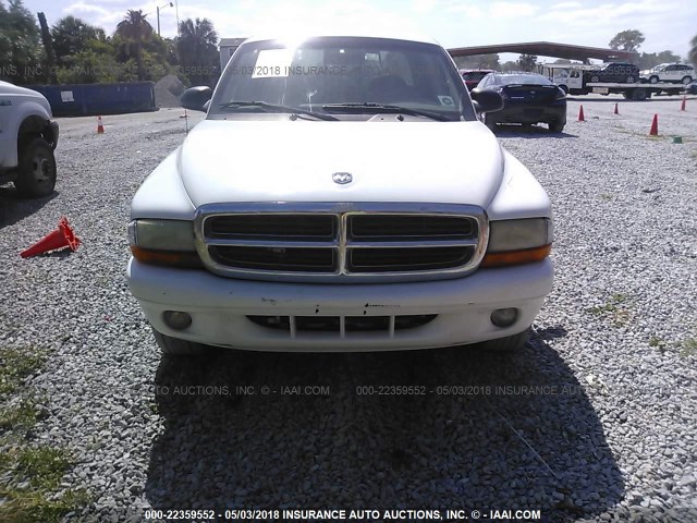 1D7HL38N74S566846 - 2004 DODGE DAKOTA QUAD SPORT SILVER photo 6