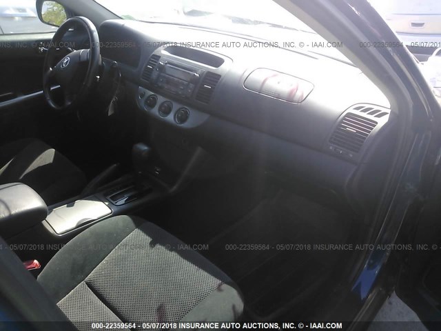 4T1BE32K45U068937 - 2005 TOYOTA CAMRY LE/XLE/SE Dark Blue photo 5