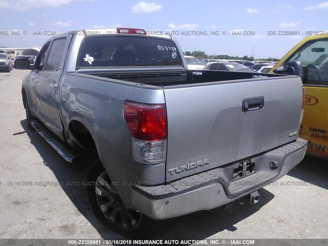 5TFHW5F17CX237174 - 2012 TOYOTA TUNDRA CREWMAX LIMITED SILVER photo 3