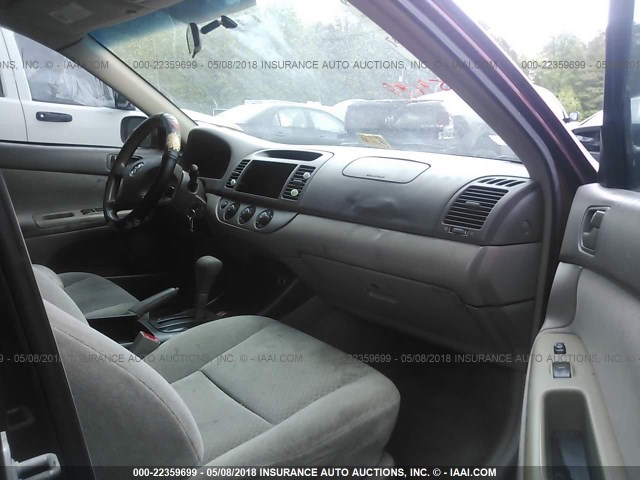4T1BE32K02U018175 - 2002 TOYOTA CAMRY LE/XLE/SE ბურგუნდია ფოტო 5