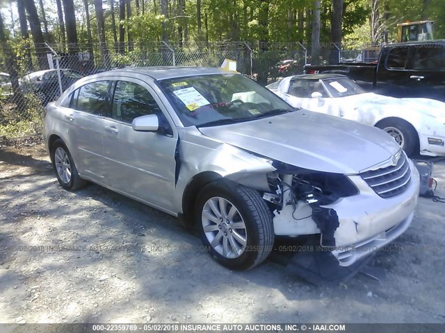 1C3CC5FD4AN196934 - 2010 CHRYSLER SEBRING LIMITED SILVER photo 1