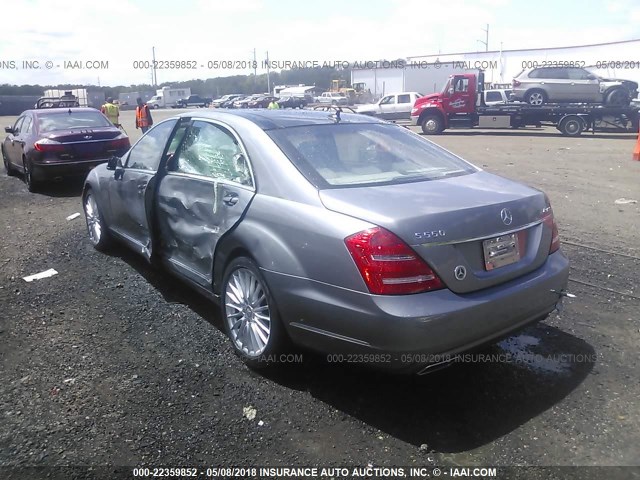 WDDNG8GBXAA339230 - 2010 MERCEDES-BENZ S 550 4MATIC GRAY photo 3