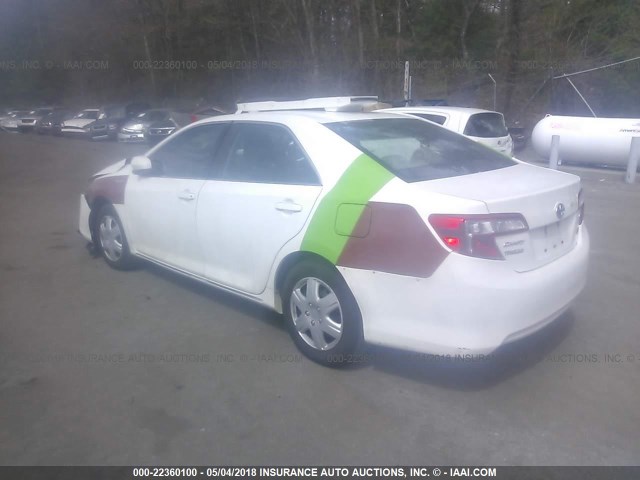 4T1BD1FK3EU102285 - 2014 TOYOTA CAMRY HYBRID/LE/XLE 白色 照片 3
