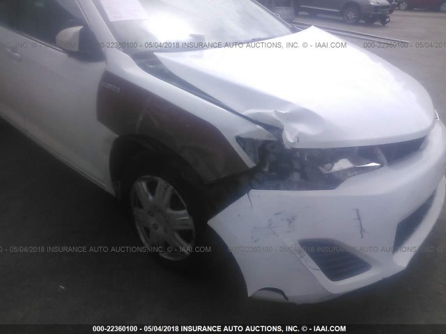 4T1BD1FK3EU102285 - 2014 TOYOTA CAMRY HYBRID/LE/XLE 白色 照片 6
