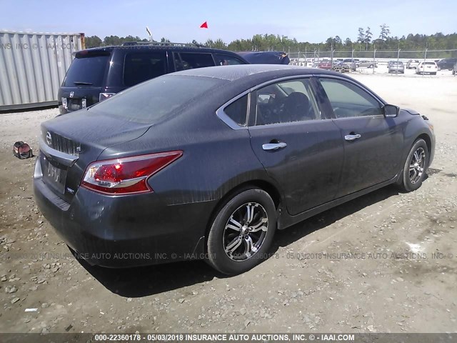 1N4AL3AP2DN403078 - 2013 NISSAN ALTIMA 2.5/S/SV/SL GRAY photo 4