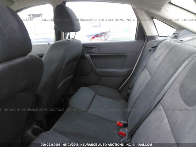 1FAHP35N78W245669 - 2008 FORD FOCUS SE/SEL/SES GRAY photo 8