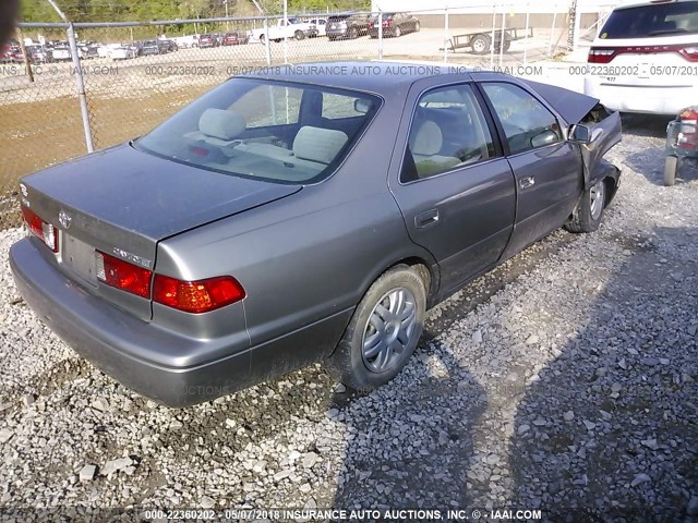 4T1BG22KXYU641168 - 2000 TOYOTA CAMRY CE/LE/XLE 棕色 照片 4