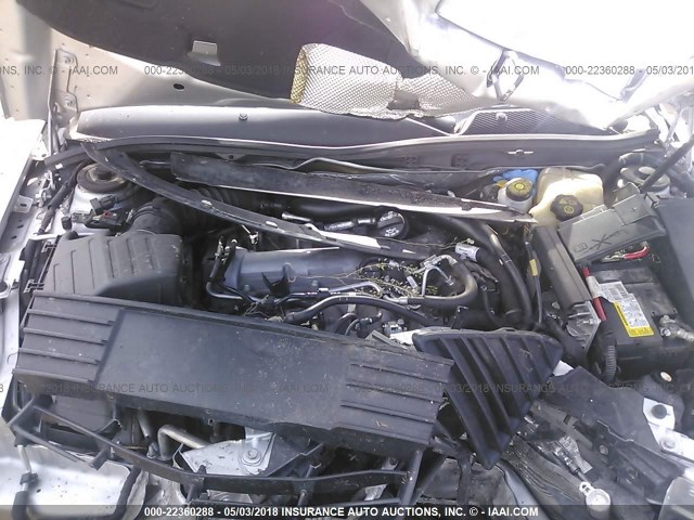 2G4GV5GV7C9178962 - 2012 BUICK REGAL GS SILVER photo 10