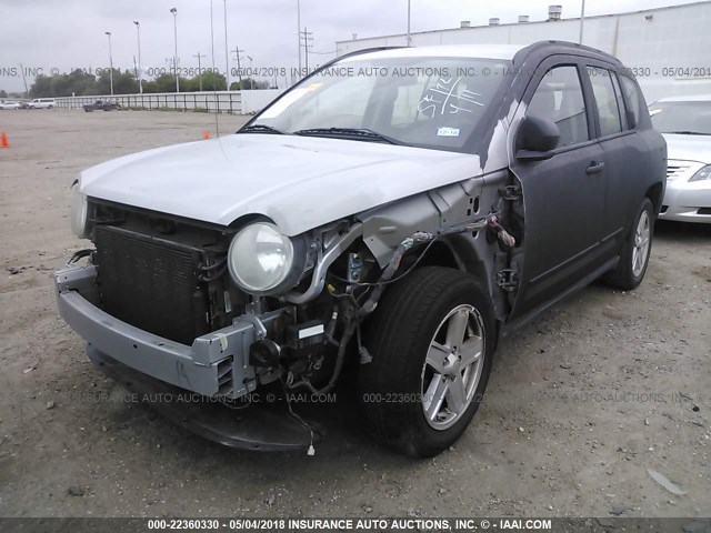 1J4NT4FBXAD649919 - 2010 JEEP COMPASS SPORT SILVER photo 2