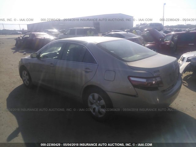 4T1BE46K89U414946 - 2009 TOYOTA CAMRY SE/LE/XLE GOLD photo 3