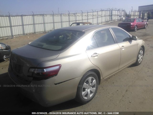 4T1BE46K89U414946 - 2009 TOYOTA CAMRY SE/LE/XLE GOLD photo 4