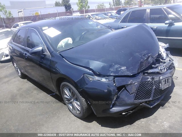 4T1BF1FK4FU964376 - 2015 TOYOTA CAMRY LE/XLE/SE/XSE Dark Blue photo 1