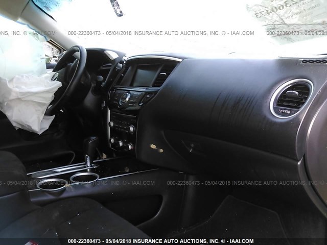 5N1AR2MN9DC659786 - 2013 NISSAN PATHFINDER S/SV/SL/PLATINUM 棕色 照片 5