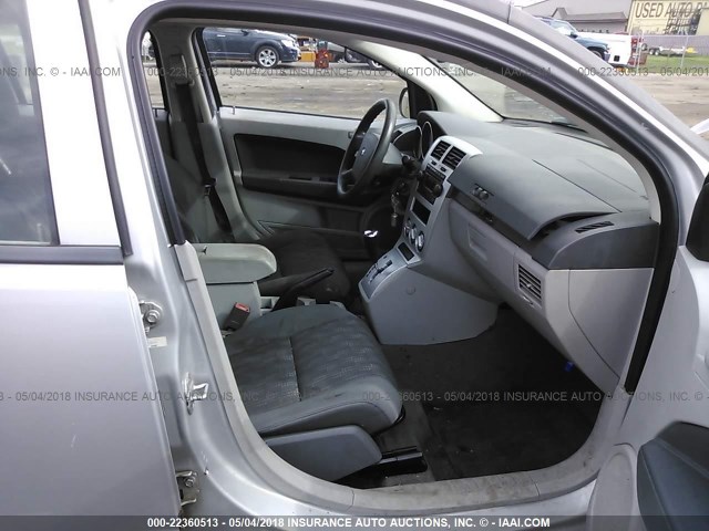 1B3JB48B57D502356 - 2007 DODGE CALIBER SXT SILVER photo 5