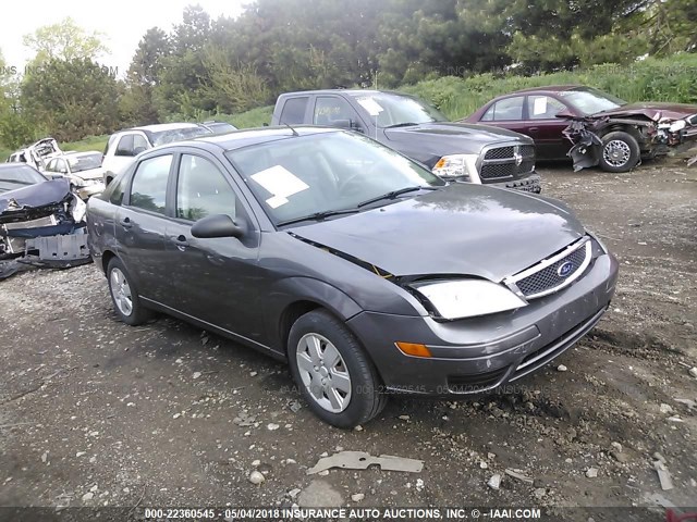 1FAHP34NX7W259615 - 2007 FORD FOCUS ZX4/S/SE/SES 灰色 照片 1