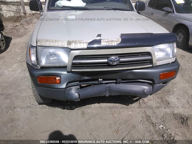 JT3GM84R1V0018917 - 1997 TOYOTA 4RUNNER SILVER photo 6