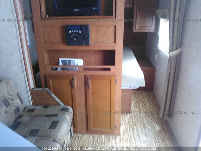 4X4TCKD239K010223 - 2009 FOREST RIVER GREY WOLF  白色 照片 5