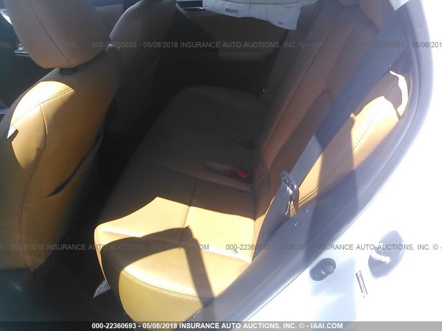 JTHKD5BH0C2092098 - 2012 LEXUS CT 200 WHITE photo 8