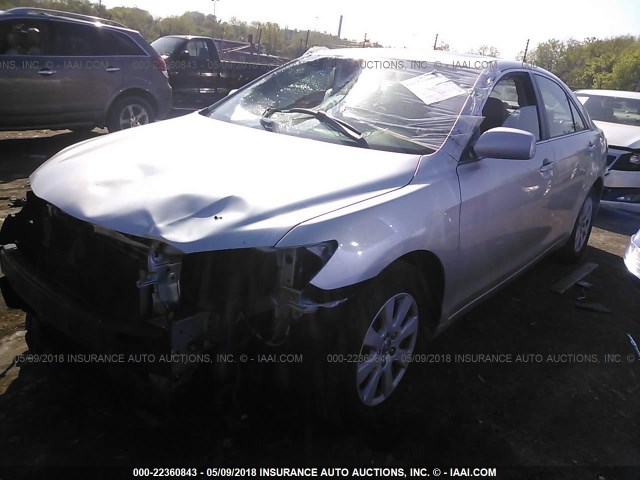 4T1BE46K48U205377 - 2008 TOYOTA CAMRY CE/LE/XLE/SE SILVER photo 2