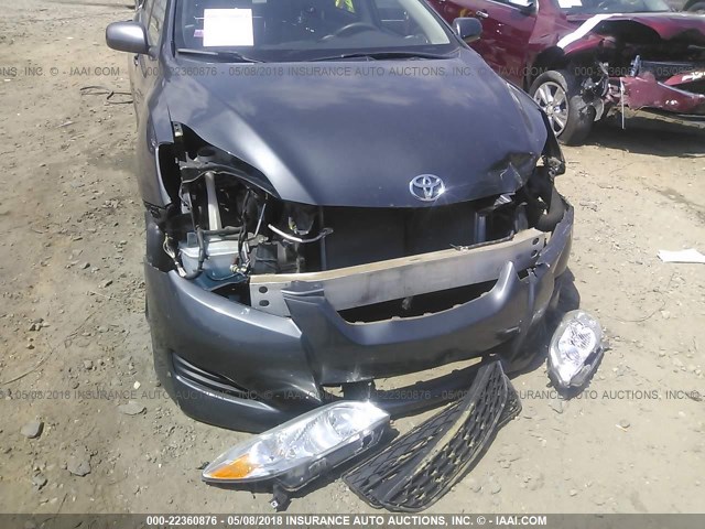 2T1KU40EX9C014250 - 2009 TOYOTA COROLLA MATRIX  GRAY photo 6