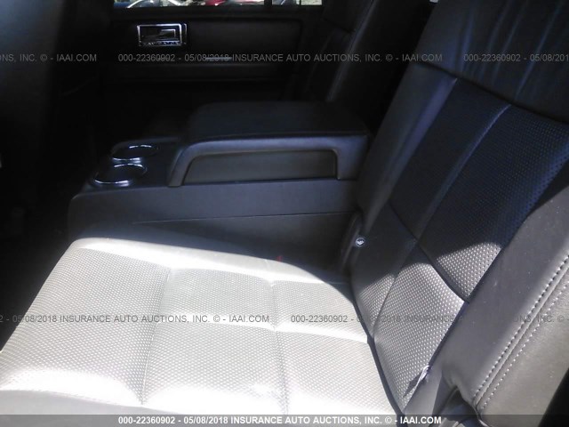 5LMJJ2J51AEJ04582 - 2010 LINCOLN NAVIGATOR 黑色 照片 8