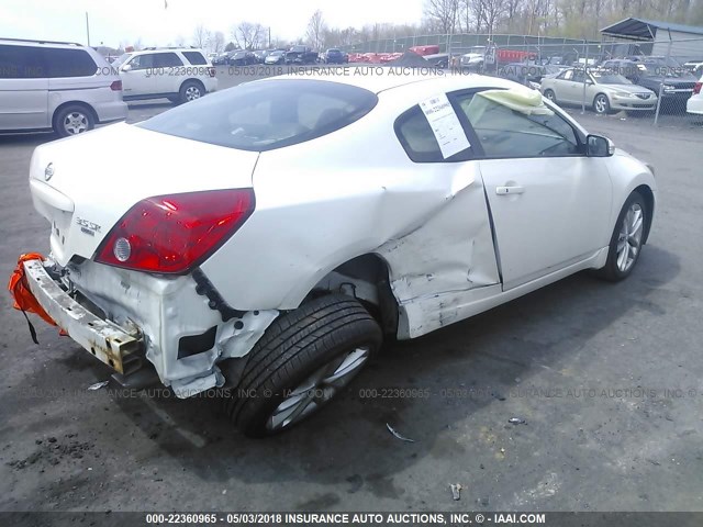 1N4BL2EP3BC170913 - 2011 NISSAN ALTIMA SR WHITE photo 4