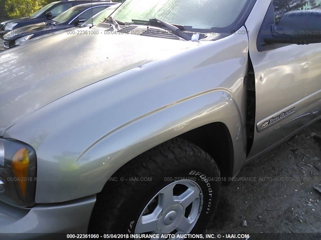 1GNDS13S722444585 - 2002 CHEVROLET TRAILBLAZER  GRAY photo 6