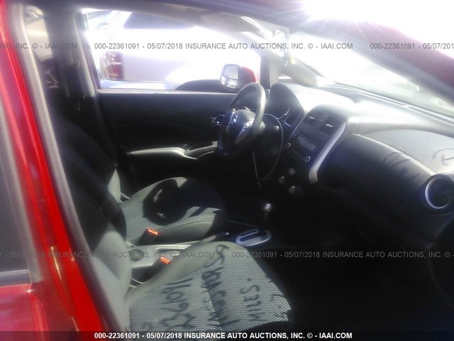 3N1CE2CP4EL378791 - 2014 NISSAN VERSA NOTE S/S PLUS/SV/SL RED photo 5