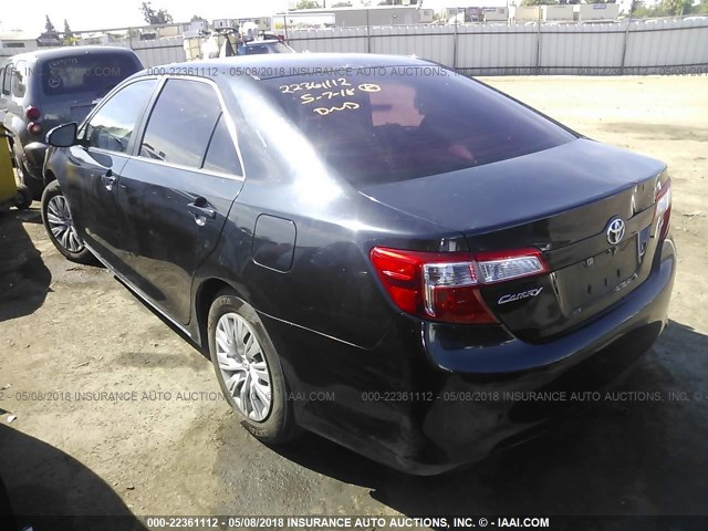 4T1BF1FK5CU039083 - 2012 TOYOTA CAMRY SE/LE/XLE შავი ფოტო 3