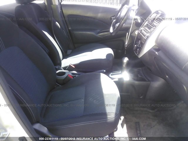 3N1CE2CP9FL370350 - 2015 NISSAN VERSA NOTE S/S PLUS/SV/SL/SR SILVER photo 5