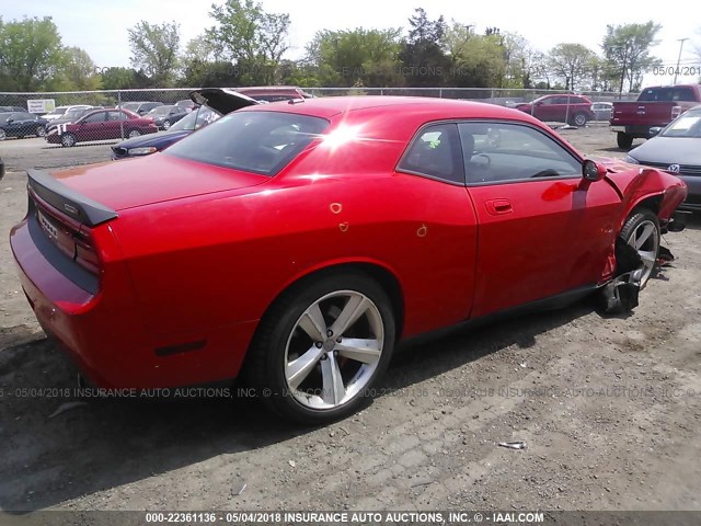 2B3LJ74W99H641336 - 2009 DODGE CHALLENGER SRT-8 红色 照片 4