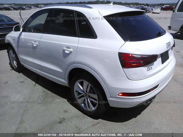 WA1BCCFS0JR019410 - 2018 AUDI Q3 PREMIUM WHITE photo 3