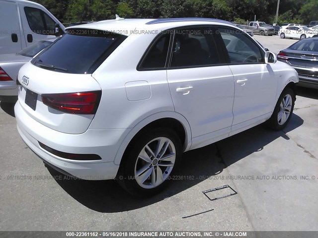 WA1BCCFS0JR019410 - 2018 AUDI Q3 PREMIUM WHITE photo 4