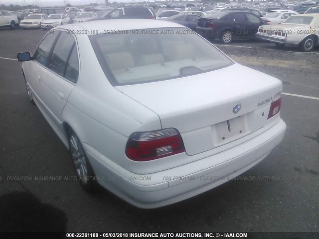 WBADT43411GF59368 - 2001 BMW 525 I AUTOMATIC WHITE photo 3
